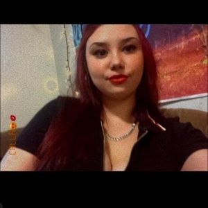 Meet your Posher, Calla